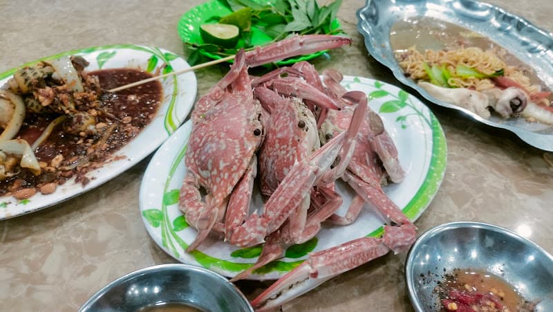 Quán Hải Sản Dung