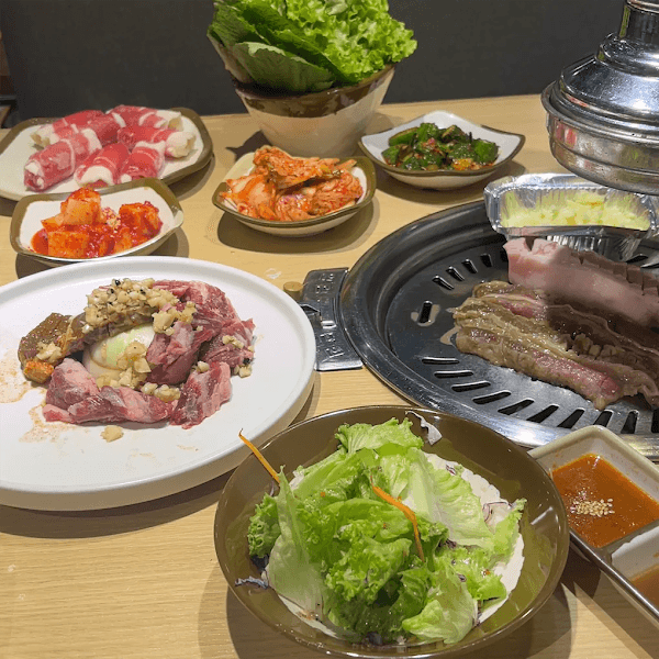 Hình ảnh GoGi House - 4