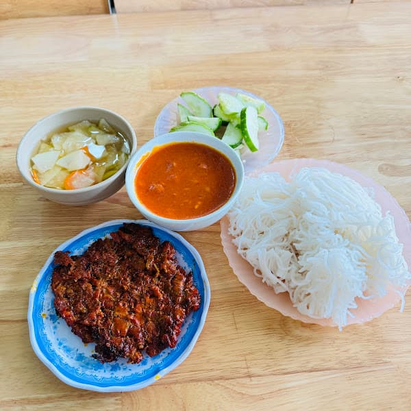 Hình ảnh BÚN CHẢ NƯỚNG BÀ HAI HUẾ (GỐC) - 2