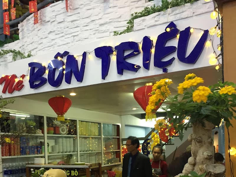 Ảnh bìa Quán Bò né Bốn Triệu