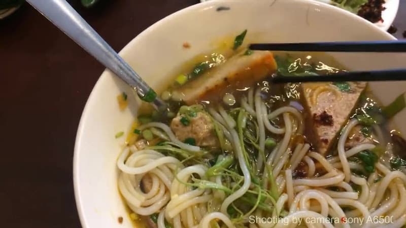 Hình ảnh Quán Bún Bò Huế - Bánh Bột Lọc Vỹ Dạ - 2