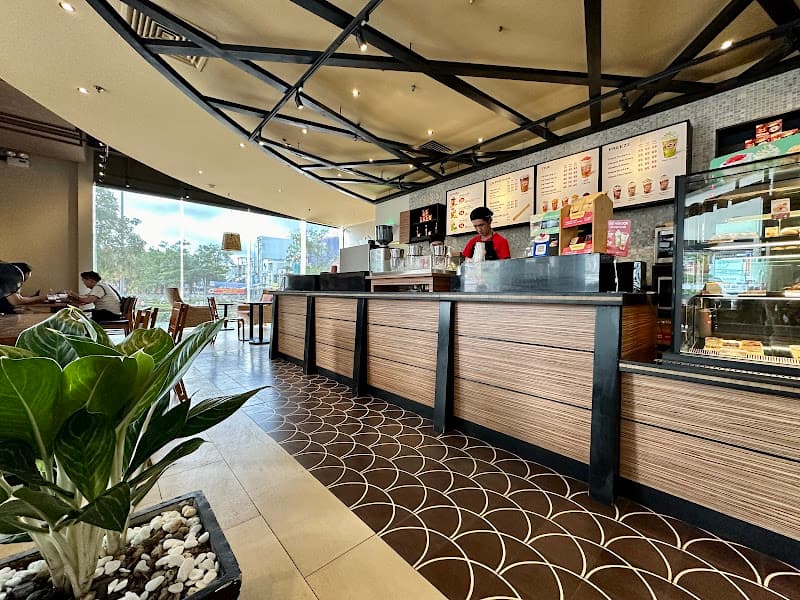 Ảnh bìa HIGHLANDS COFFEE - VinCom Hùng Vương