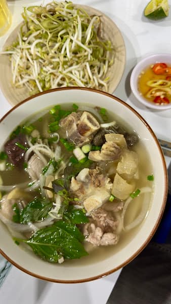Hình ảnh Bún bò Hương - 2