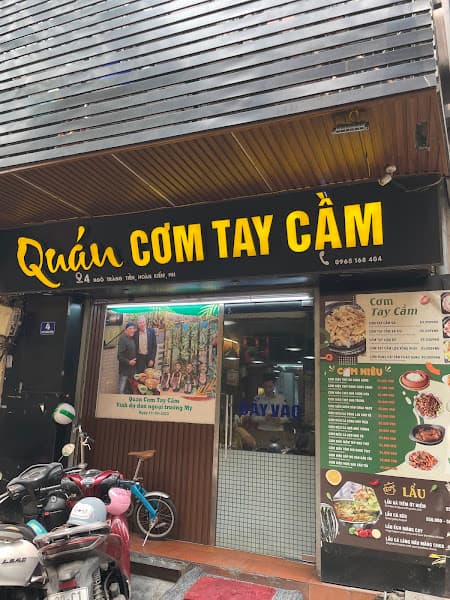 Ảnh bìa Quán Cơm Tay Cầm - Bún bò Huế