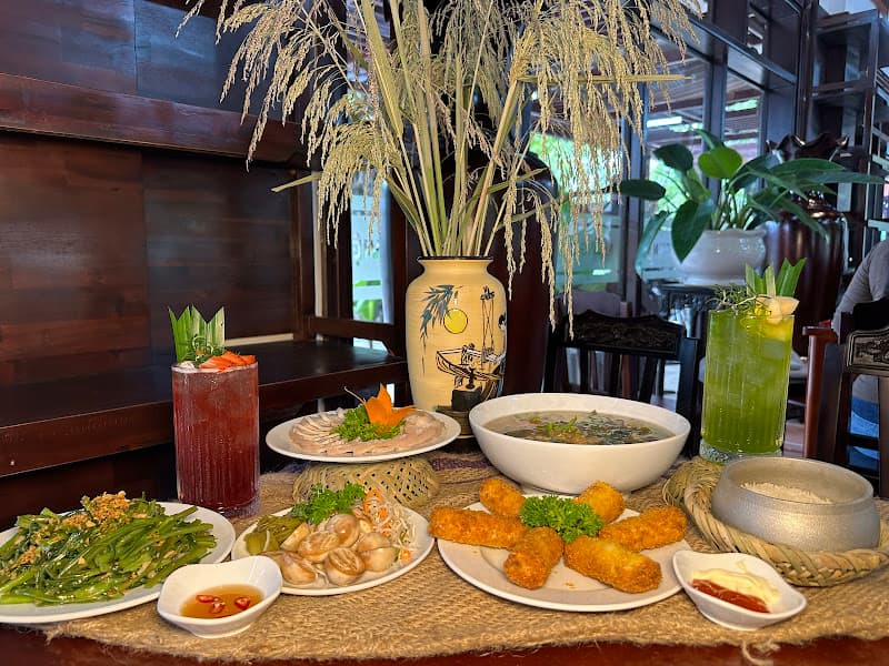 Hình ảnh Không Gian Việt - 3