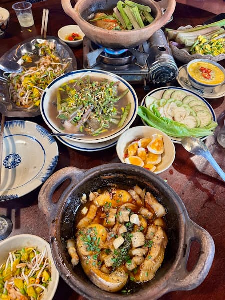 Hình ảnh Tiệm cơm Hạnh Phúc - 2