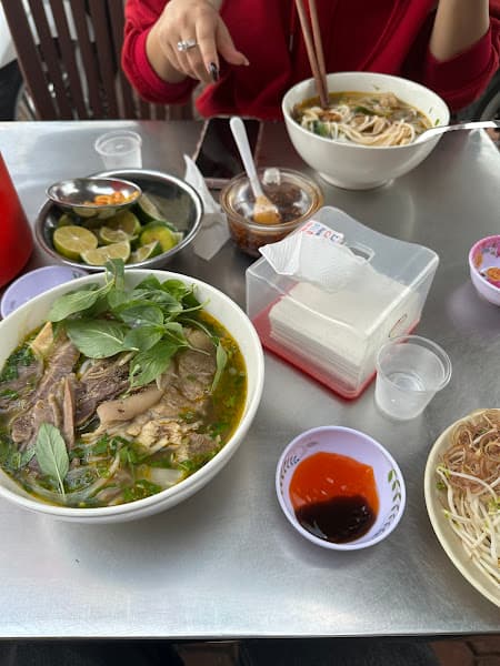 Hình ảnh Bún bò Tuấn Huyền - 3