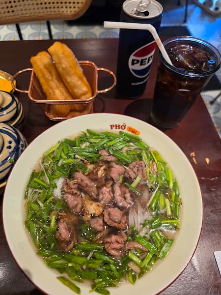 Hình ảnh Phở SOL - Q4 (Phở & Các Món Ngon Từ Phở) - 2