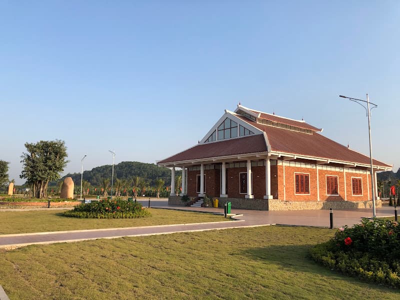 Hình ảnh Di tích bãi cọc Cao Quỳ - 2