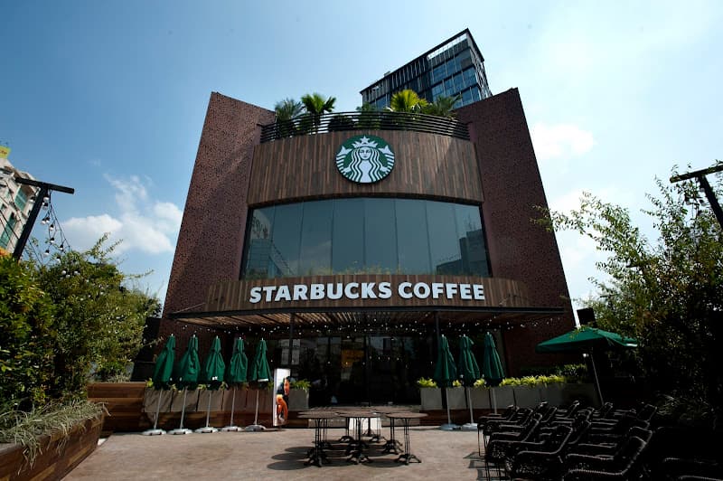 Starbucks Coffee New World