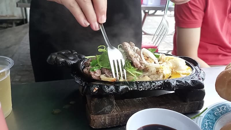 Hình ảnh Bánh mì phá lấu - 2