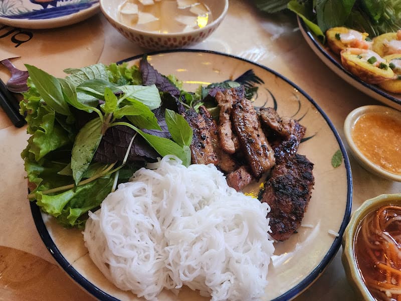 Hình ảnh NHÀ HÀNG NGON - 2