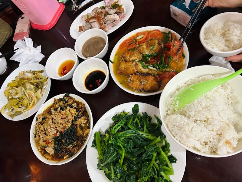 Hình ảnh Nhà Hàng Lạc Lâm Quán - Cơm Bình Dân - 4