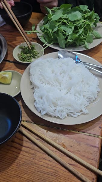 Hình ảnh Lẩu gà lá é 39 ( quán lẩu ngon ) - 2