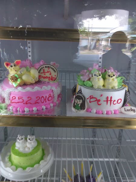 Hình ảnh Tiệm Bánh Kem Hạnh Phúc - 3