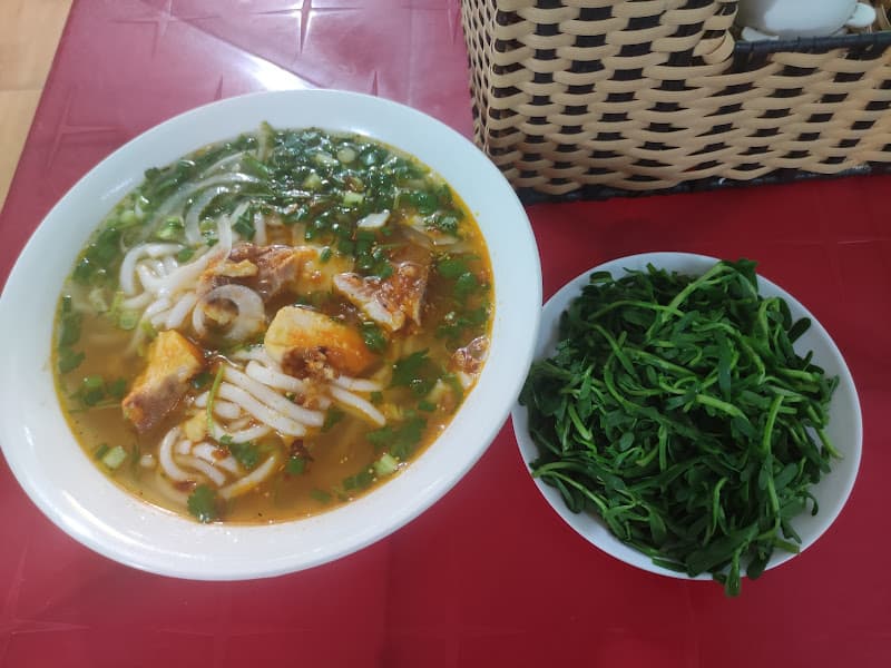 Hình ảnh Bánh canh Quảng Trị O Loan - 3