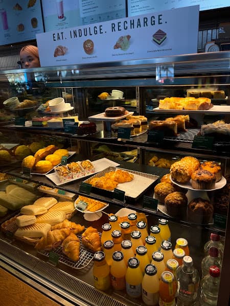 Hình ảnh Starbucks Nha Trang Center - 3