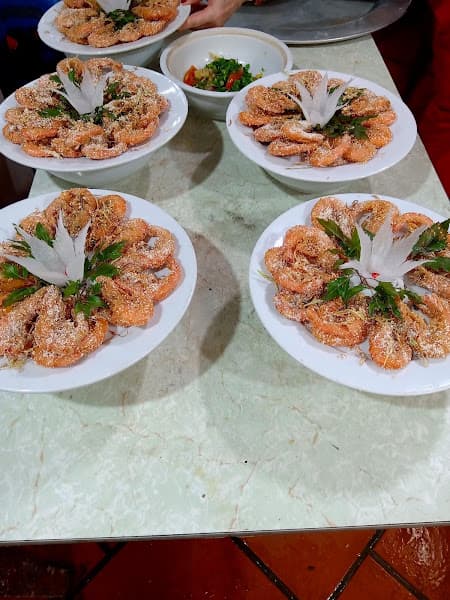 Hình ảnh Nhà Hàng Dân Tộc Quán - 3