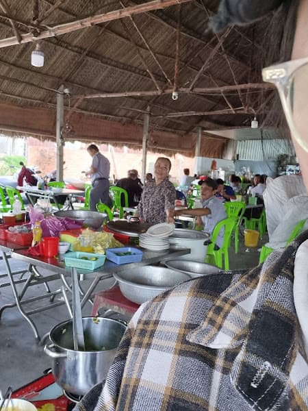 Hình ảnh Quán ăn Gia Đình Ánh Tú - 2