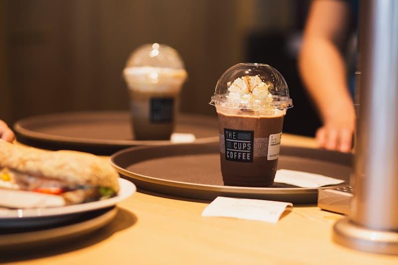 Hình ảnh The Cups Coffee Roastery - 5