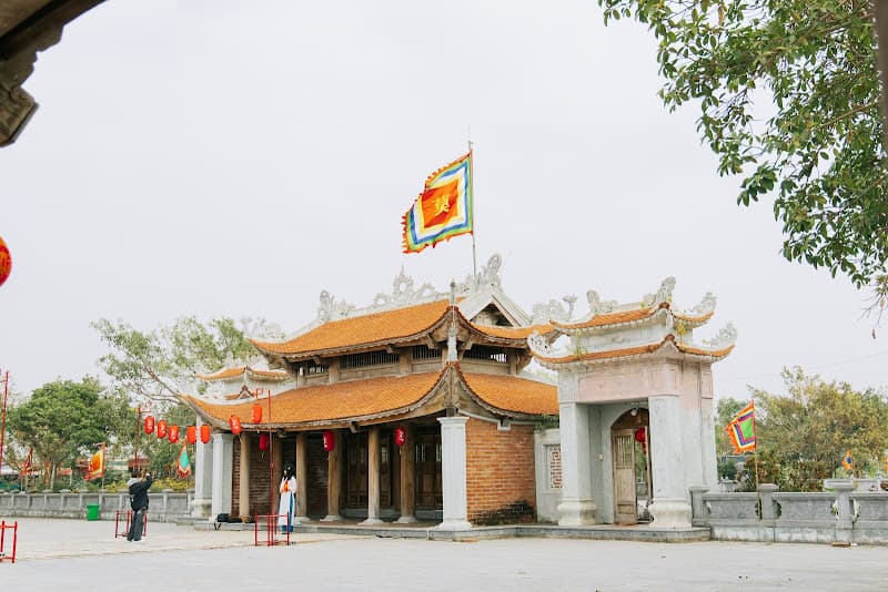 Khu tưởng niệm Vương triều nhà Mạc