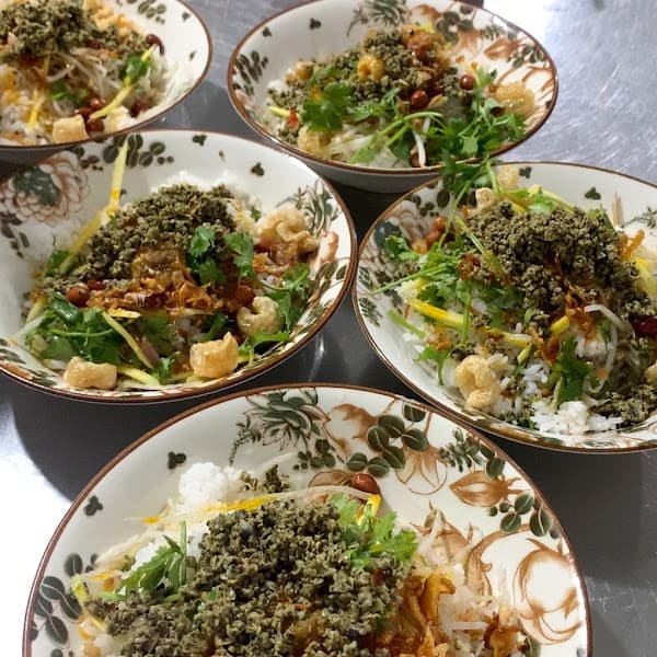 Ảnh bìa Thu Com Hến - Bún Hến