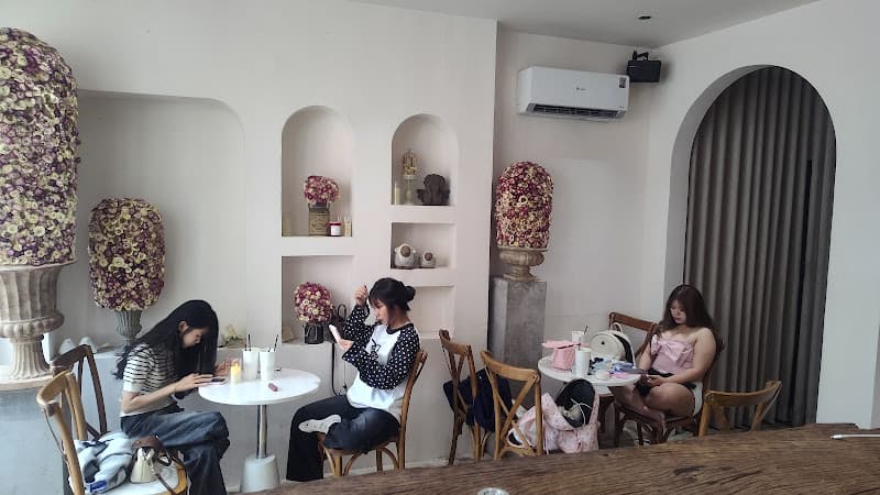 Hình ảnh OLIVE CAFE - 5