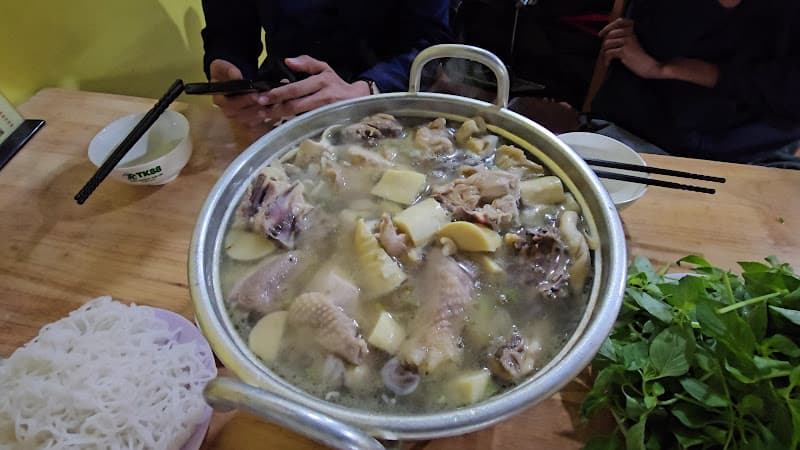 Hình ảnh Lẩu là gà lá é Tao Ngộ-chi nhánh Đức Trọng - 4