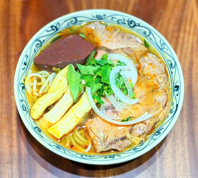 Hình ảnh Bún Bò O Lài - 5