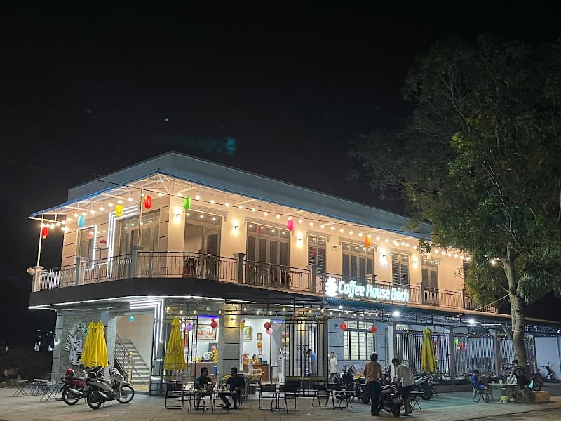 Hình ảnh Coffee House Bách - 3