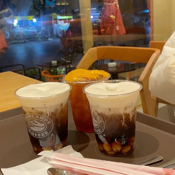 Hình ảnh Highlands Coffee 20 Phan Chu Trinh TH - 3