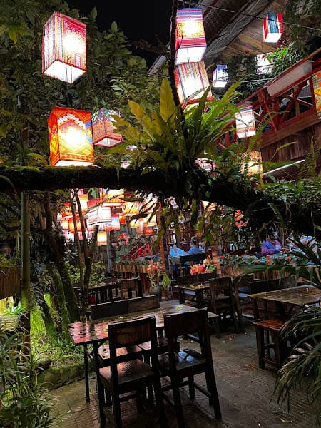 Ảnh bìa Red Dzao House - Nhà hàng Dao Đỏ