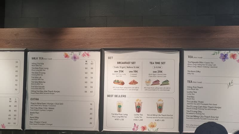 Hình ảnh Phúc Long Coffee & Tea - Golden Plaza - 2