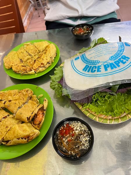 Ảnh bìa CHÈ CUNG ĐÌNH HUẾ - BÁNH XÈO