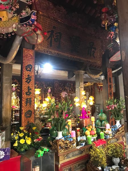 Hình ảnh Đền Vực Vông - 4