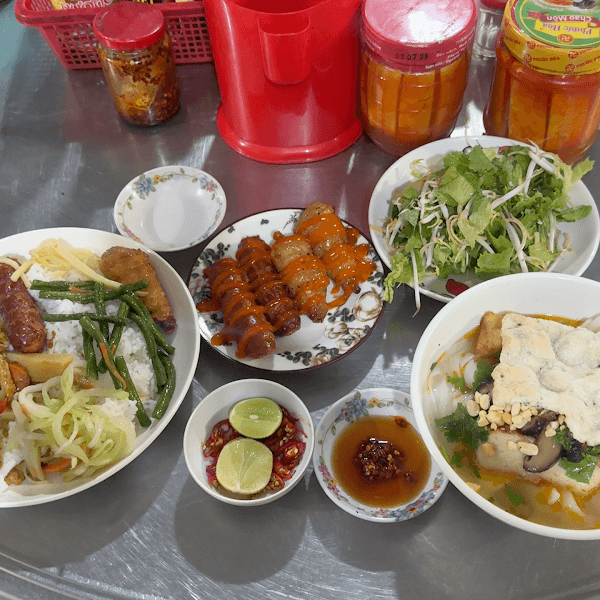 Hình ảnh Quán cơm chay Quảng Quý - 3