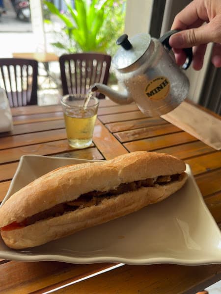 Hình ảnh Coffee & Banh Mi MINH - 117 Lê Hữu Trác, TP Đà Nẵng - 5