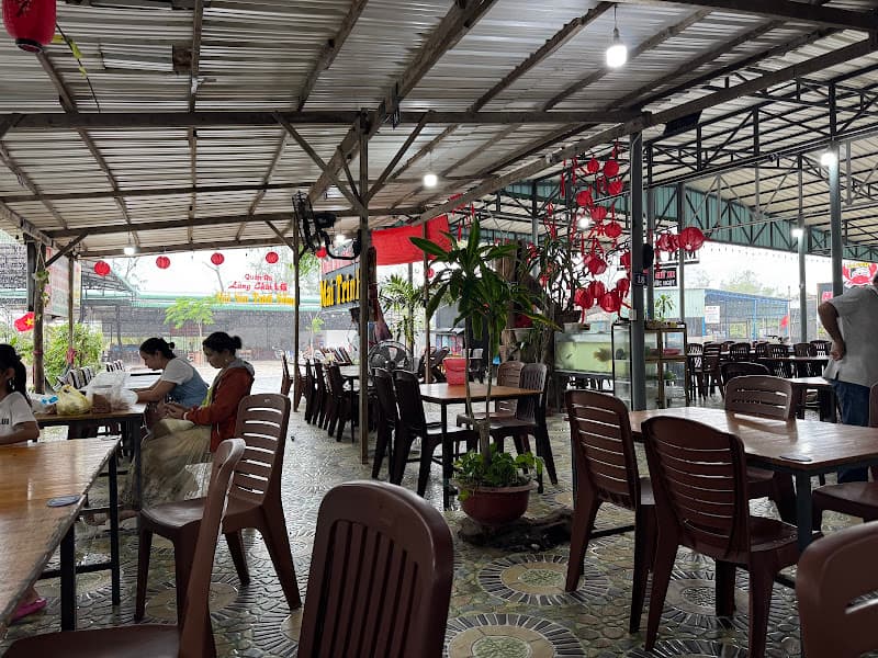 Hình ảnh Quán Ăn Hải Sản Mai Trinh Lagi - 2
