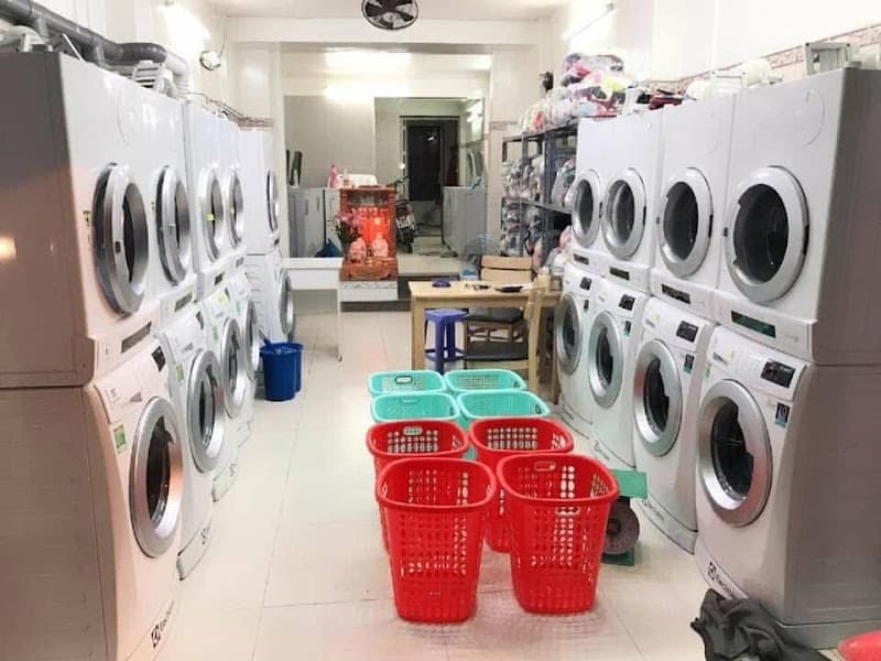 Hình ảnh Tiệm giặt sấy giá rẻ - 12/01 Nguyễn Hữu Thọ - 2