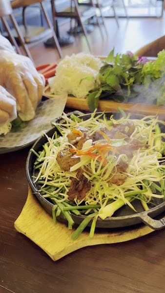 Hình ảnh Tung's Restaurant - Vietnamese Cuisine & vegetarian Food - 2