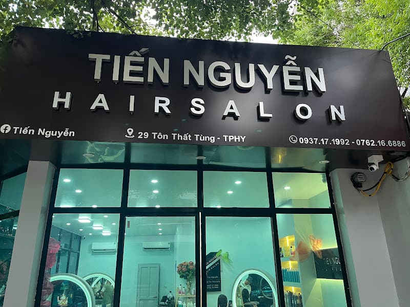 Hình ảnh Tiến Nguyễn Hair Salon - 5