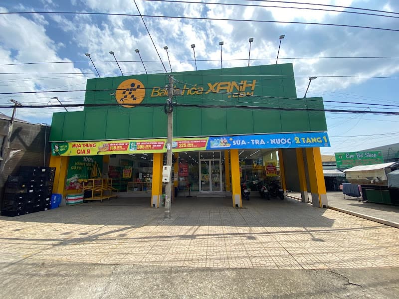 Siêu thị Bách hoá XANH 40/4 Ấp 1 Xã La Ngà