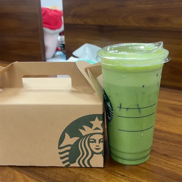 Hình ảnh Starbucks Charmvit - 3
