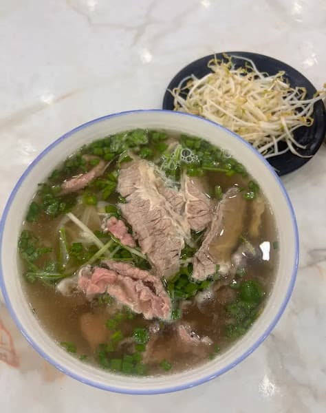 Phở bò Hiếu