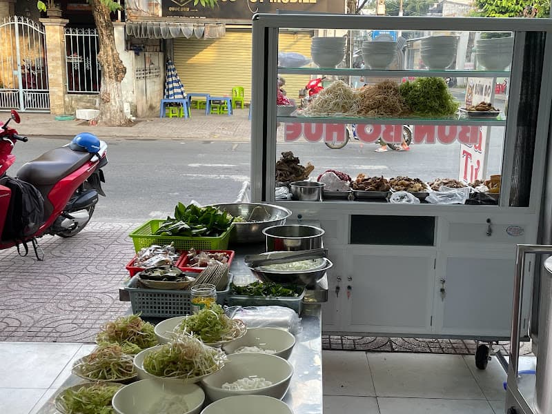 Hình ảnh BÚN BÒ HUẾ BÀ TƯ - 3