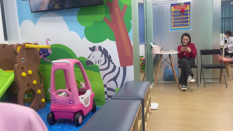 Hình ảnh Nhà Thuốc FPT Long Châu - 7