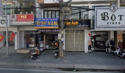 Bánh mì xíu mại Quán Nhỏ Dì Uyên