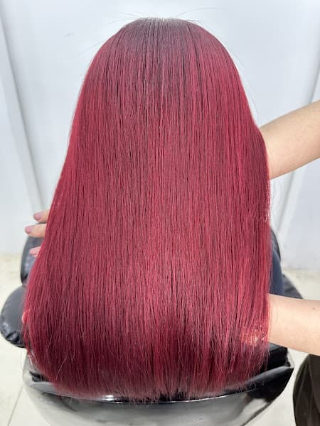 Hình ảnh A Vòong Hair Salon - Chăm Sóc Tóc Chuyên Nghiệp Tân Phú, Hồ Chí Minh - 4