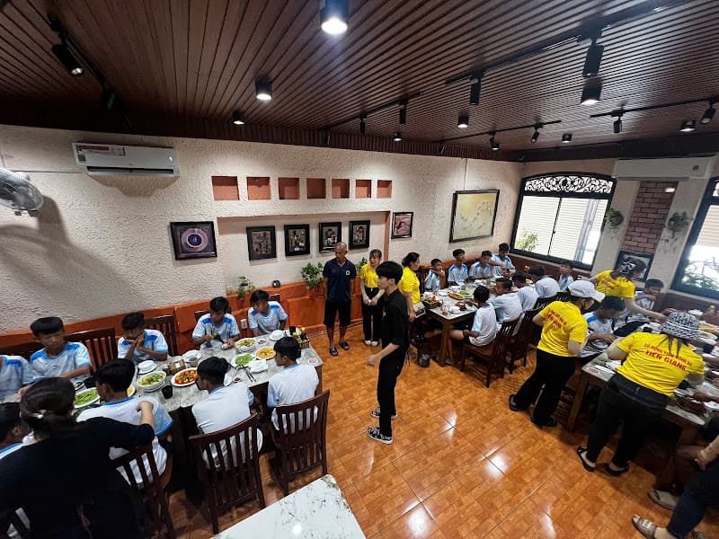 CA DAO Restaurant & Café