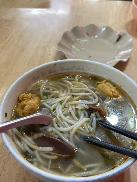 Hình ảnh Bún bò Huế Huyền Anh 4 - 5